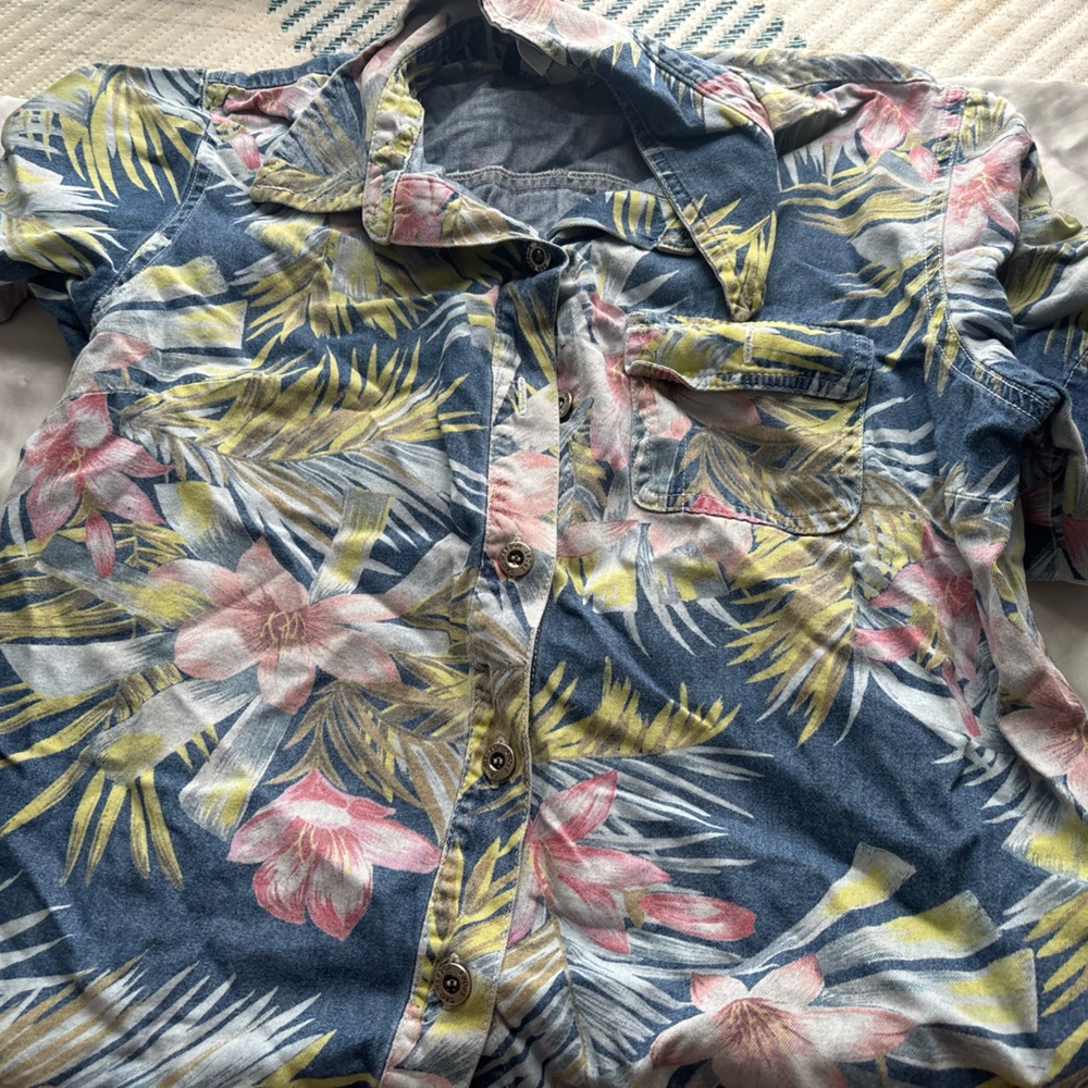 Sag Harbor Blue Floral Shirt